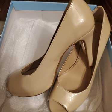 Antonio Melani high heel shoes