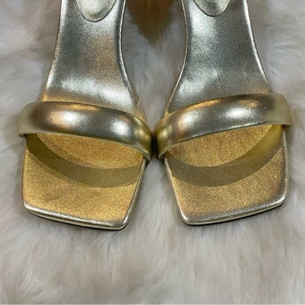 NWOT Marc Fisher Gold Derine Sandals - 9 - image 5