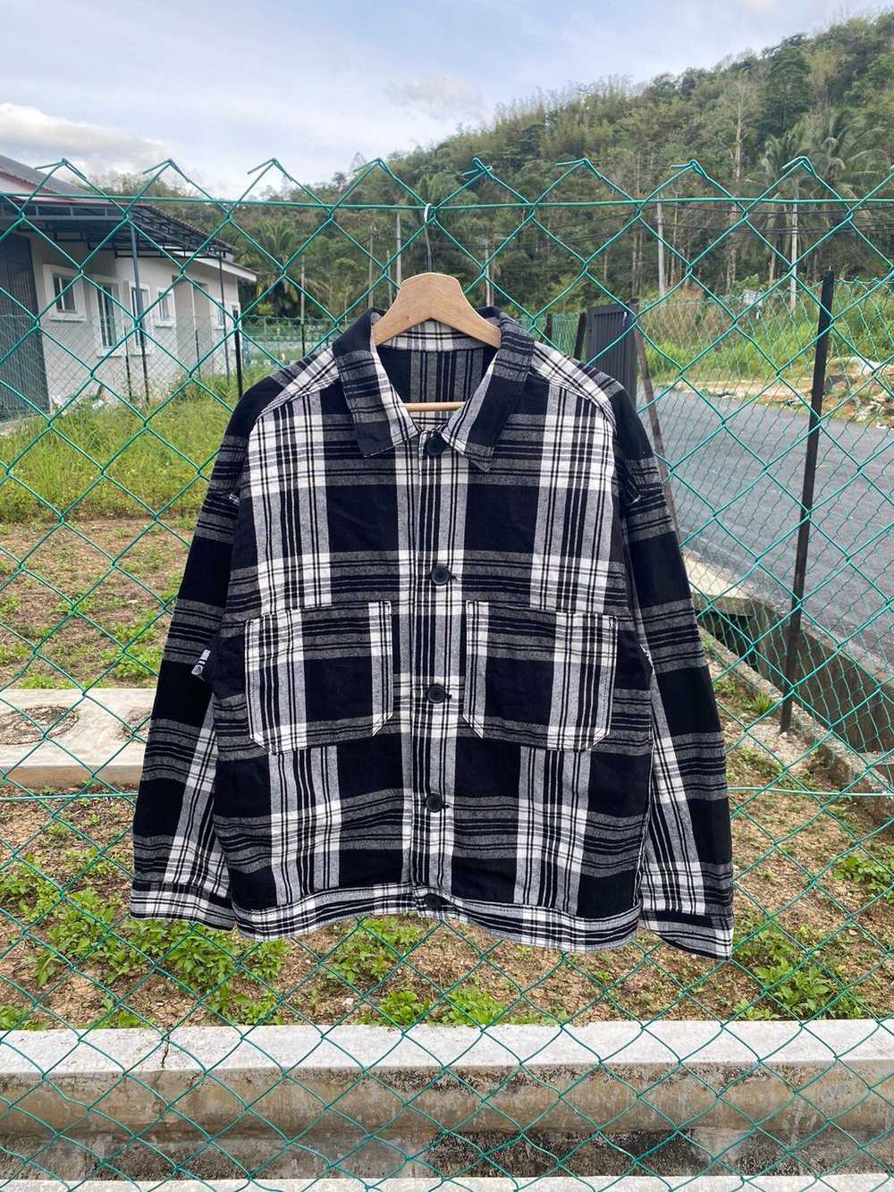 Flannel × GU × Japanese Brand ⚡️Rare⚡️ Japanese G… - image 2