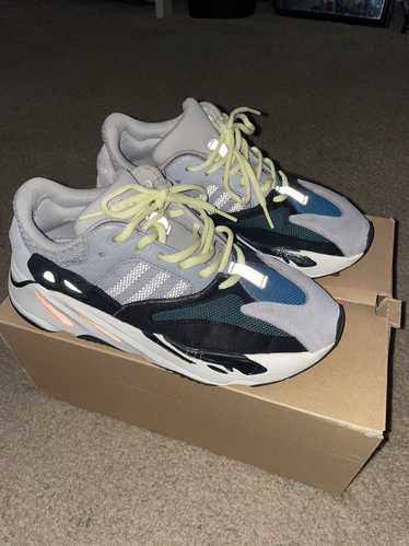 Adidas Yeezy 700 Waverunner