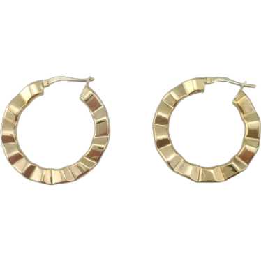 14K Yellow Gold Hoop Earrings with Crimped Wavy D… - image 1
