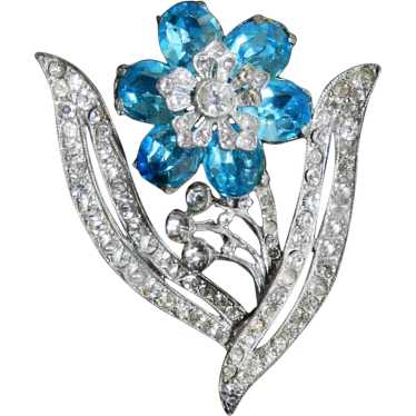 Spectacular Designer Flower 1940s Brooch