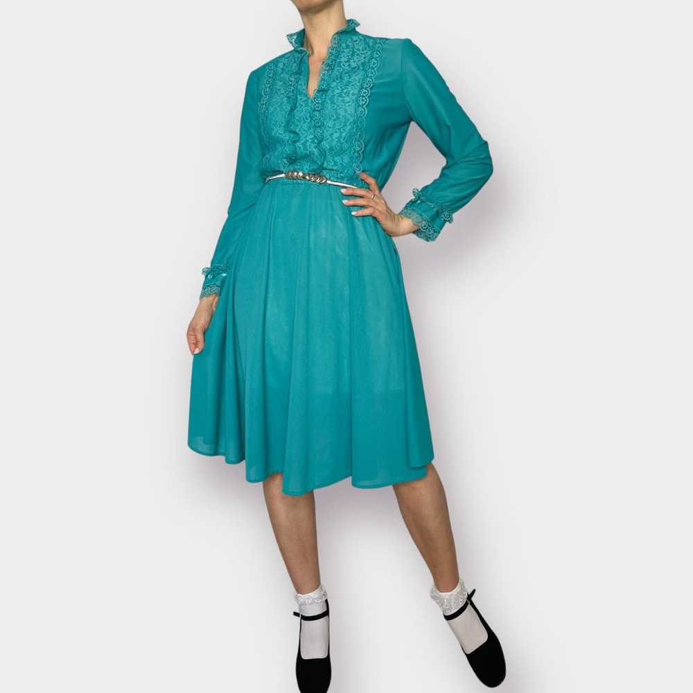 80s Jane Baar Teal Day Dress with Lace Trim - image 3