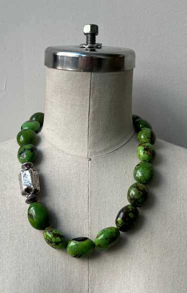 Green Mexican Turquoise Nuggets Necklace with Ster