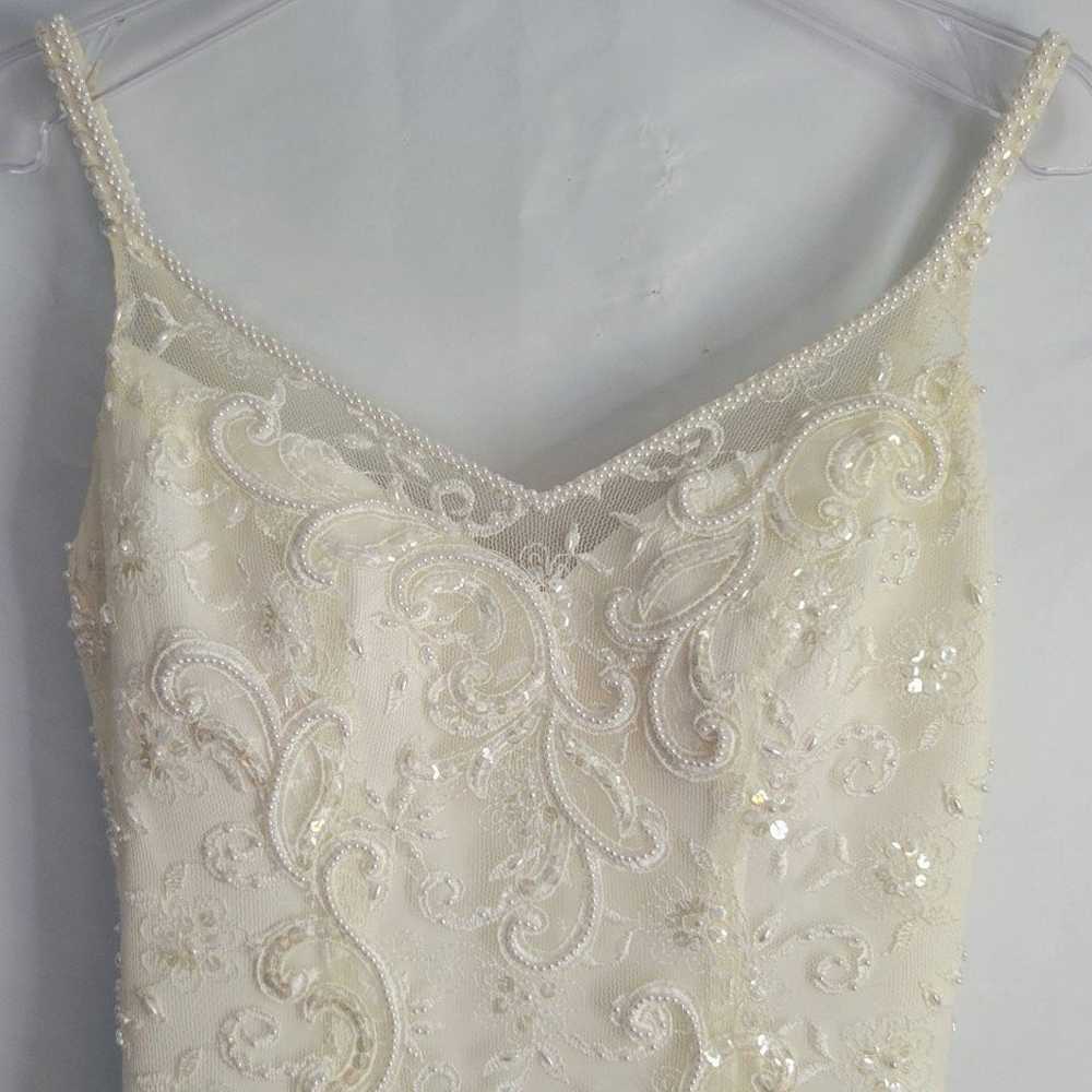 Wedding Dress Oleg Cassini Size 8 Off White Beaut… - image 2