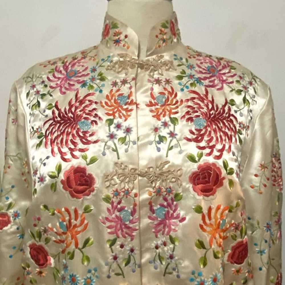Vintage Embroidery Silk Jacket Robe Dress by Plum… - image 2