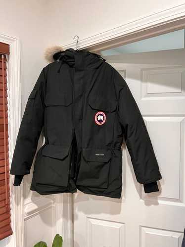 Canada goose Expedition parka (L) | Used,…