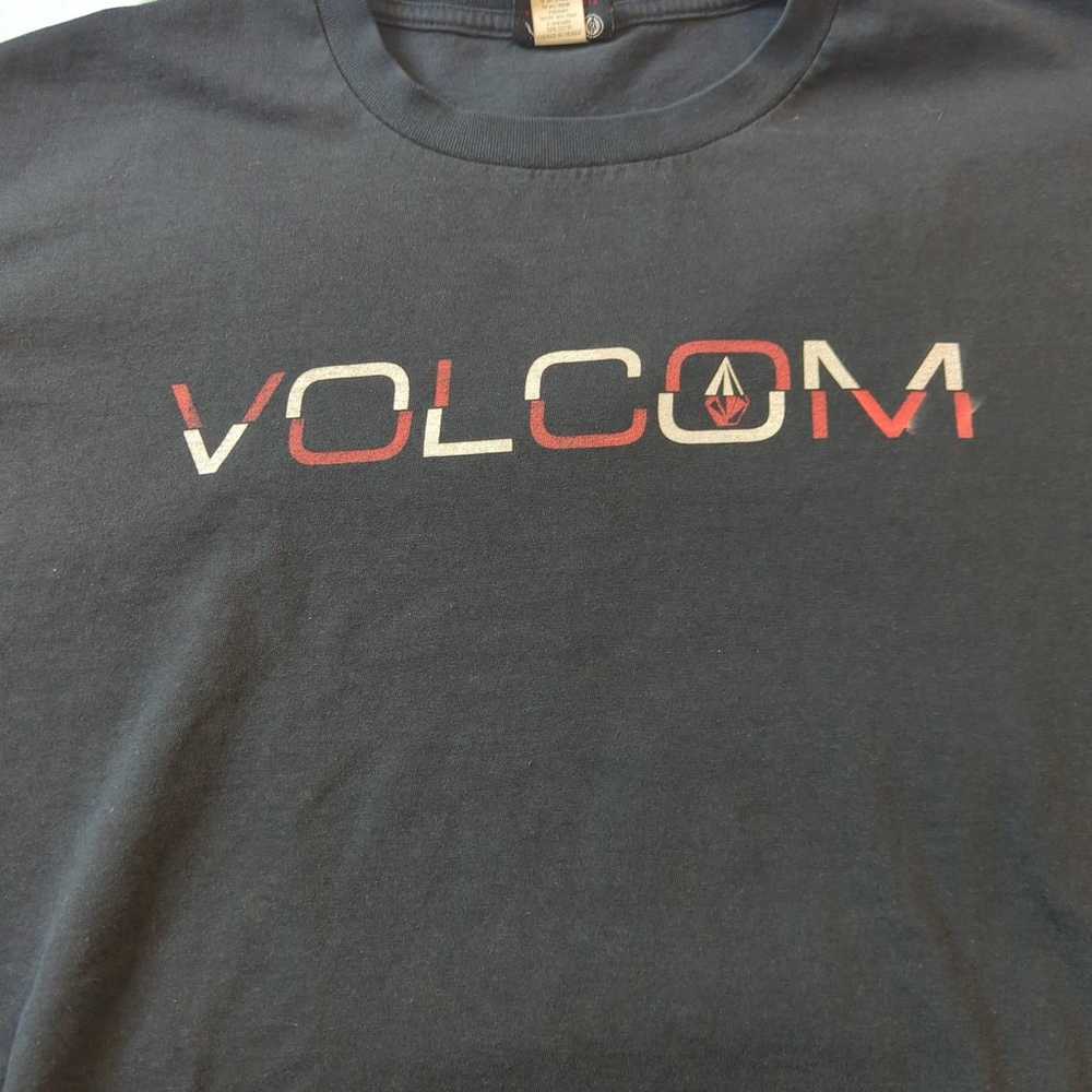 quicksilver and volcom tshirts - image 6