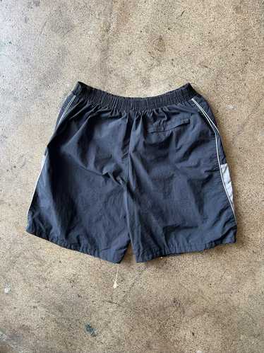 1990s Nike Athletic Shorts 7" Inseam - image 1