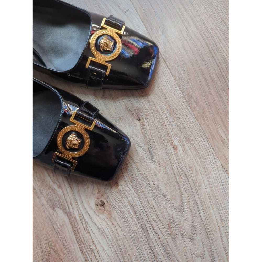 Versace Patent leather heels - image 10