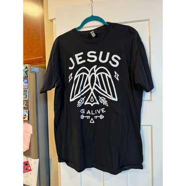 Jesus is Alive T-shirt Christian Jesus Christ God… - image 1