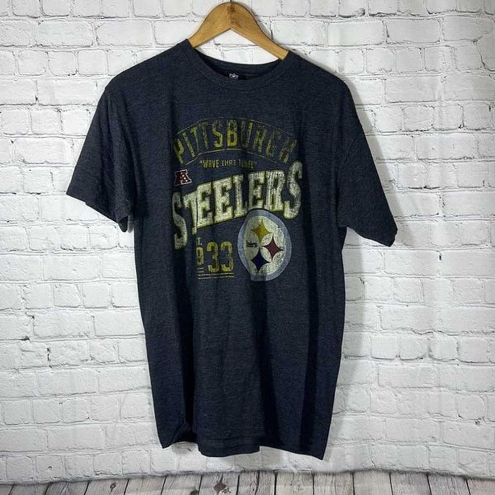 NFL Team Apparel Pittsburgh Steelers Mens Gray Sh… - image 1