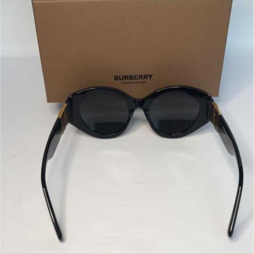 Burberry Aviator sunglasses - image 7