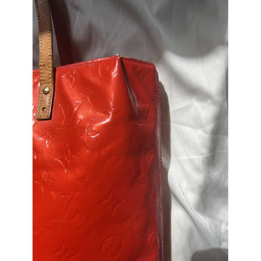 Louis Vuitton Brentwood patent leather handbag - image 2