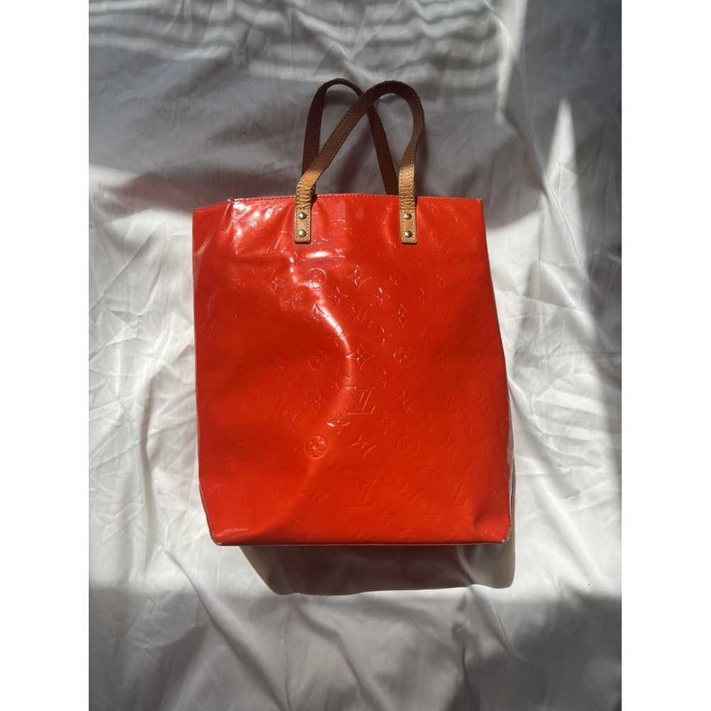 Louis Vuitton Brentwood patent leather handbag - image 4