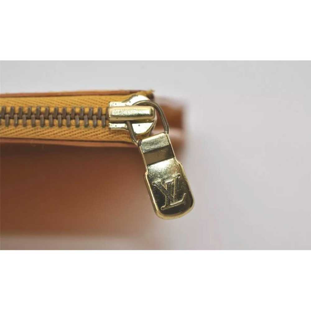 Louis Vuitton Leather clutch - image 10