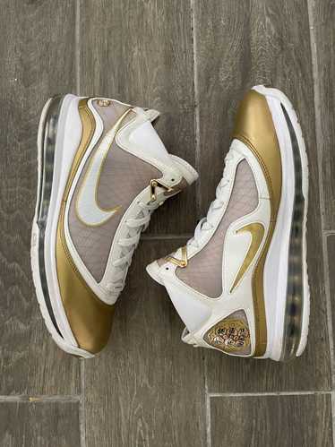 Nike × Vintage LeBron 7 “Gold China”
