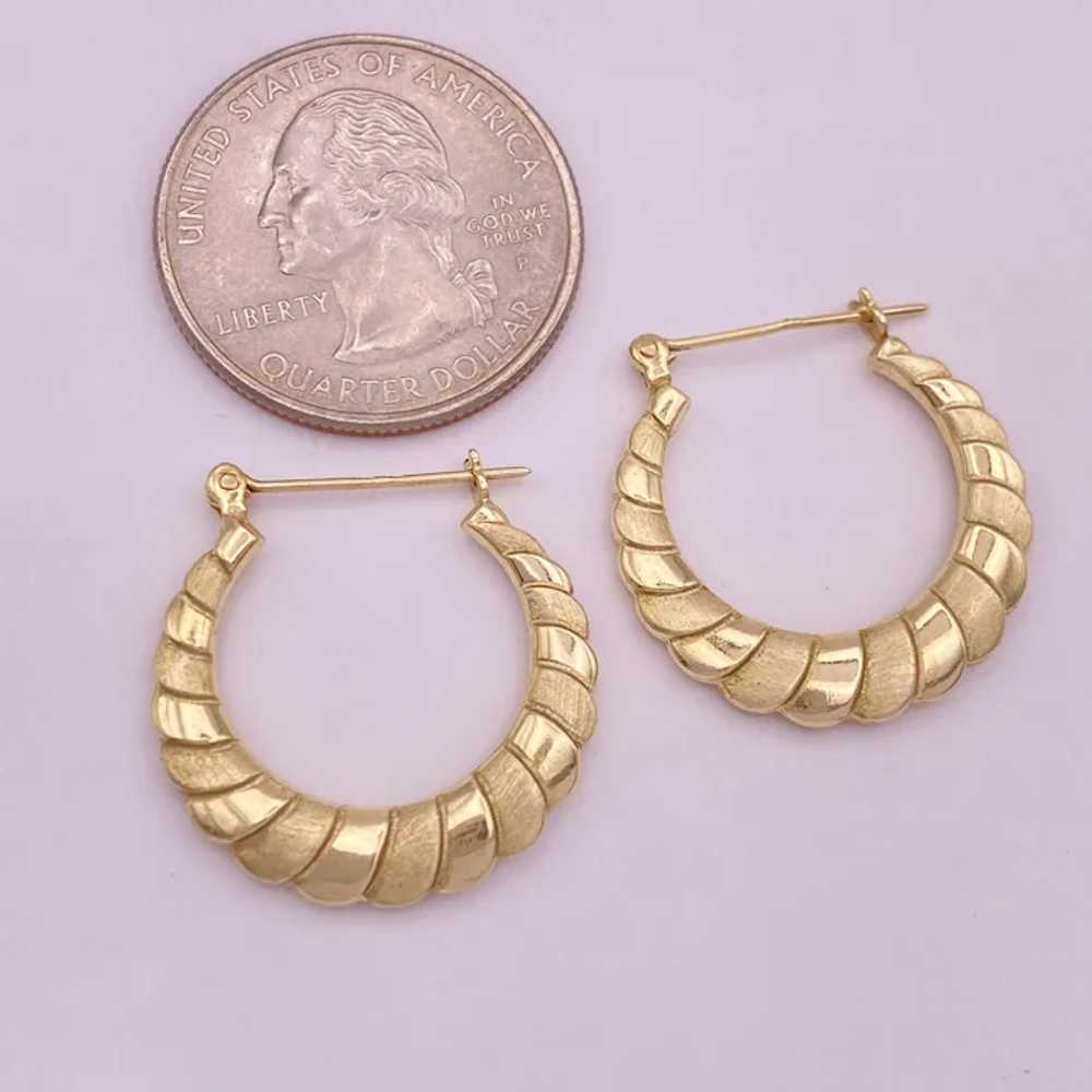 Hoop Earrings 14K Gold Shrimp Design With Alterna… - image 3