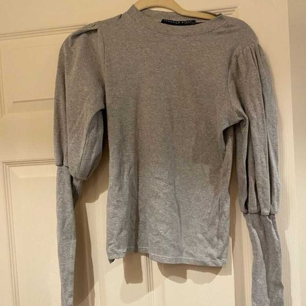 Veronica Beard Jeans / grey ribbed t-shirt puffy … - image 2