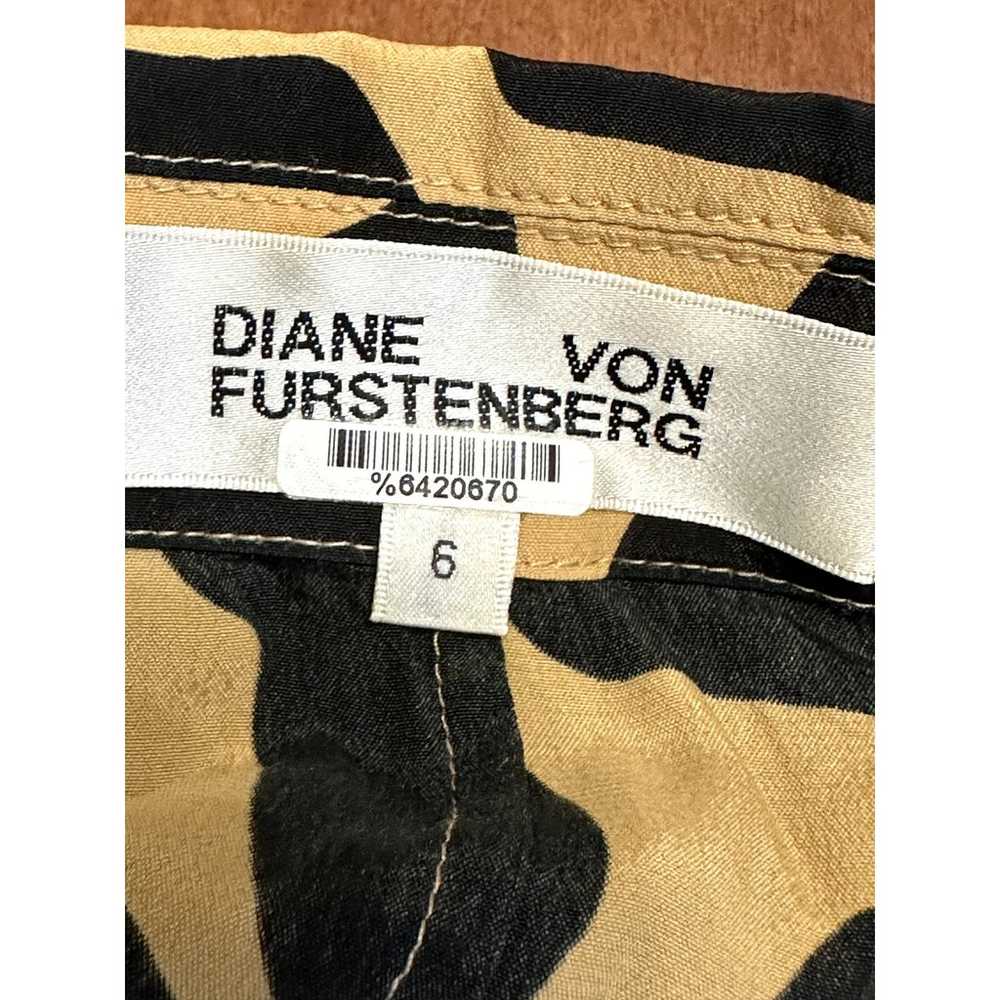 DVF Diane von Furstenberg Women's Giraffe Print L… - image 8