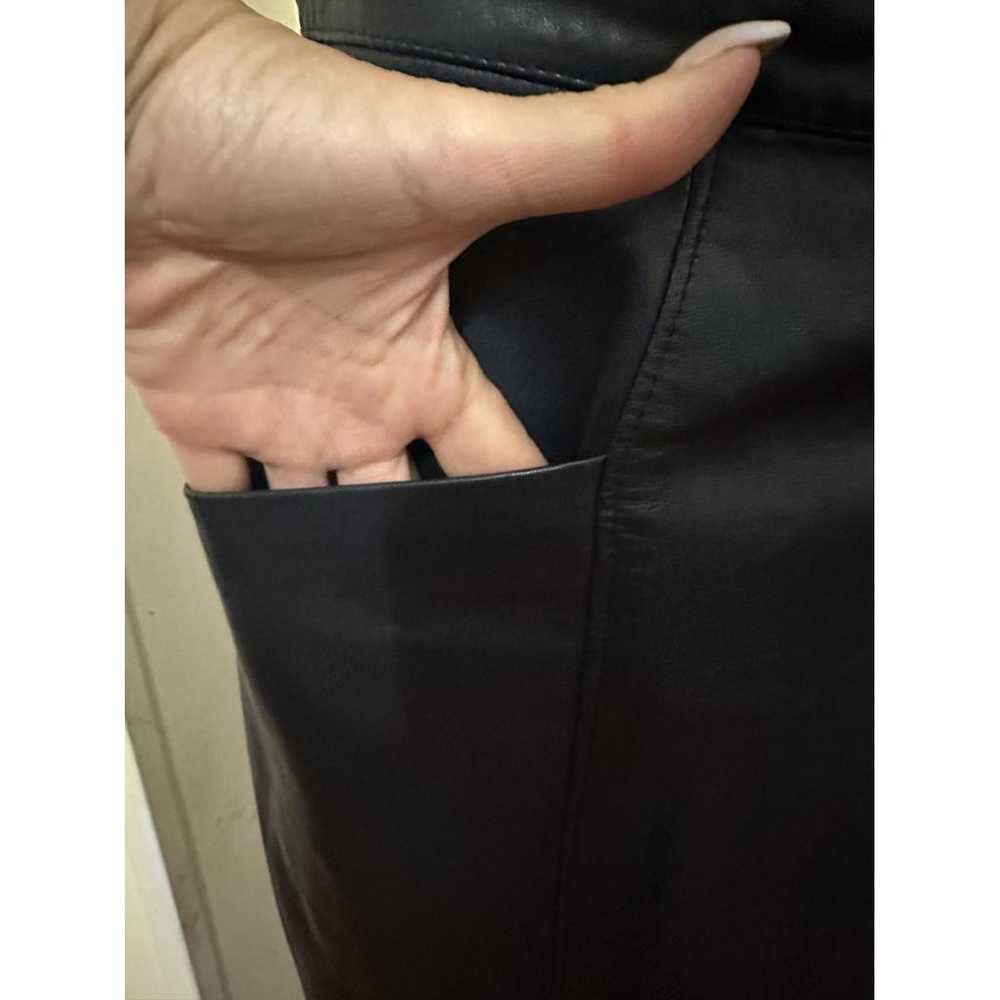 Non Signé / Unsigned Leather skirt - image 2