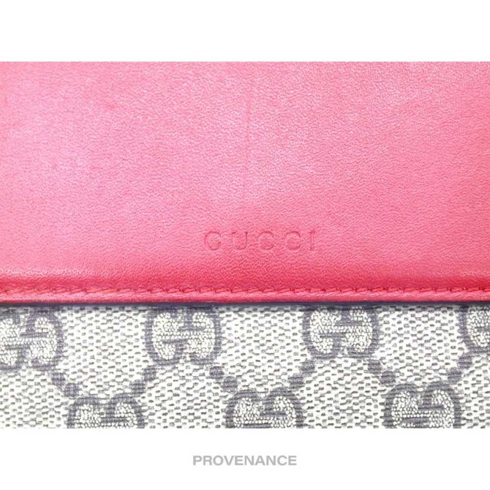 Gucci Leather purse - image 8
