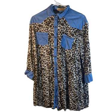 Grace & Emma Leopard Print Denim Button up Dress … - image 1