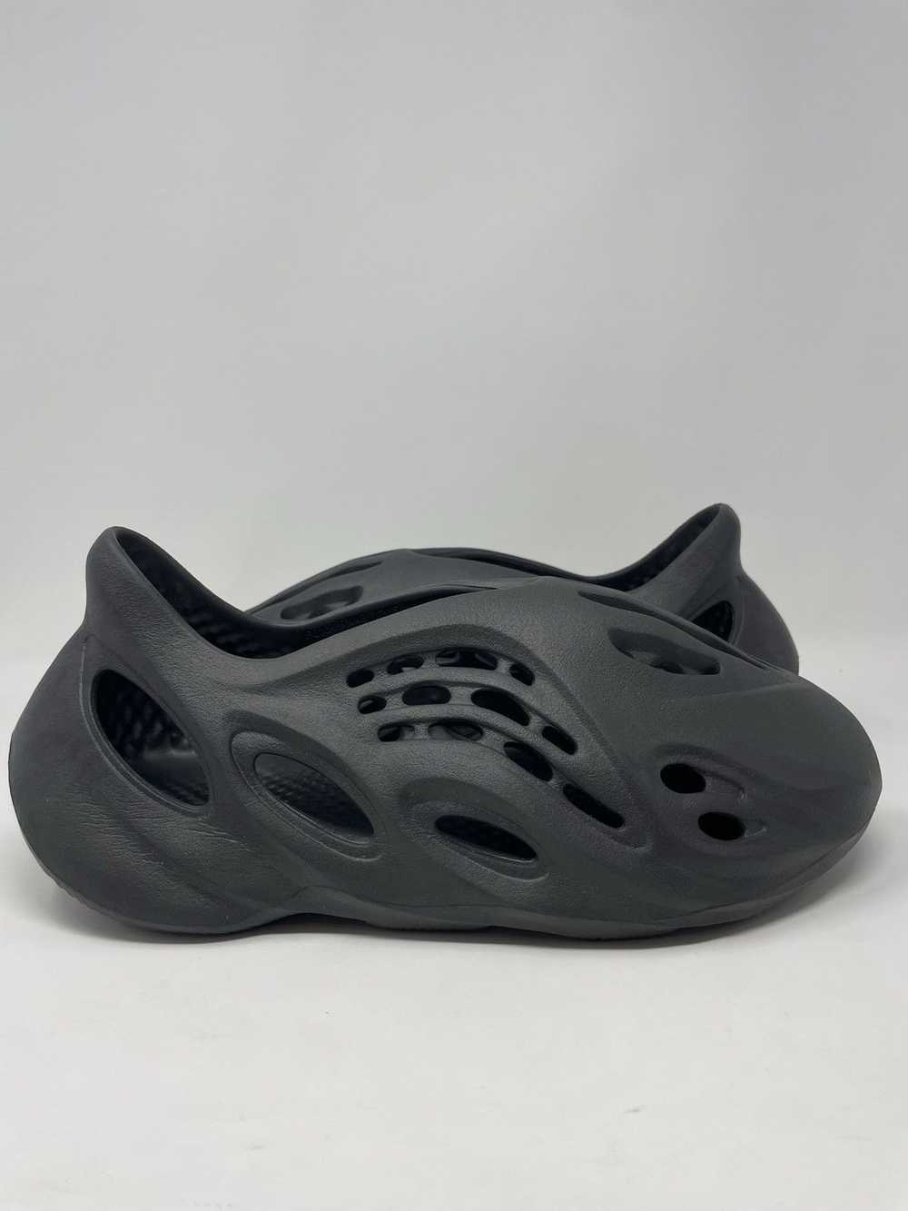 Adidas Yeezy Foam Runner Onyx - image 2