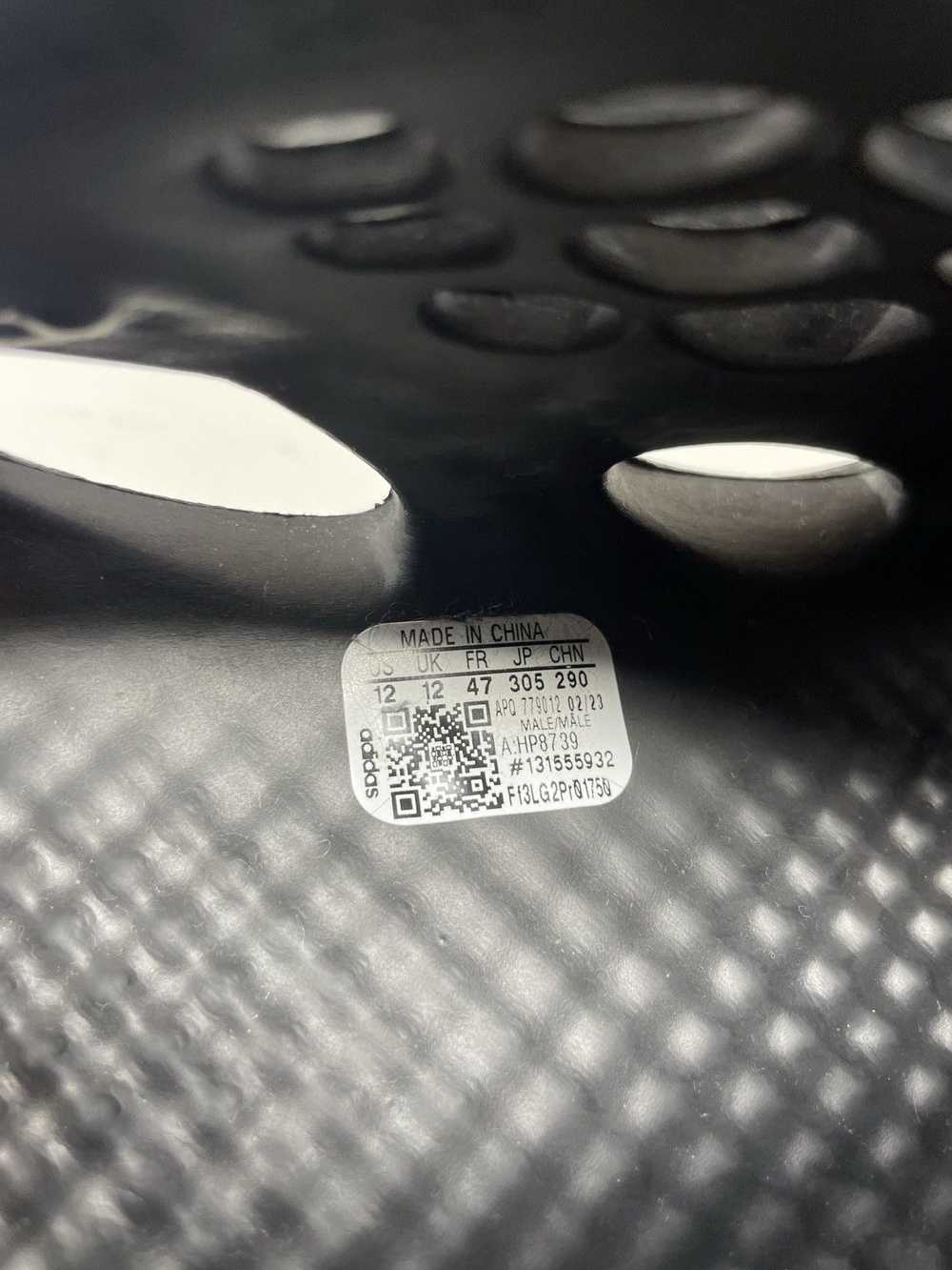 Adidas Yeezy Foam Runner Onyx - image 9