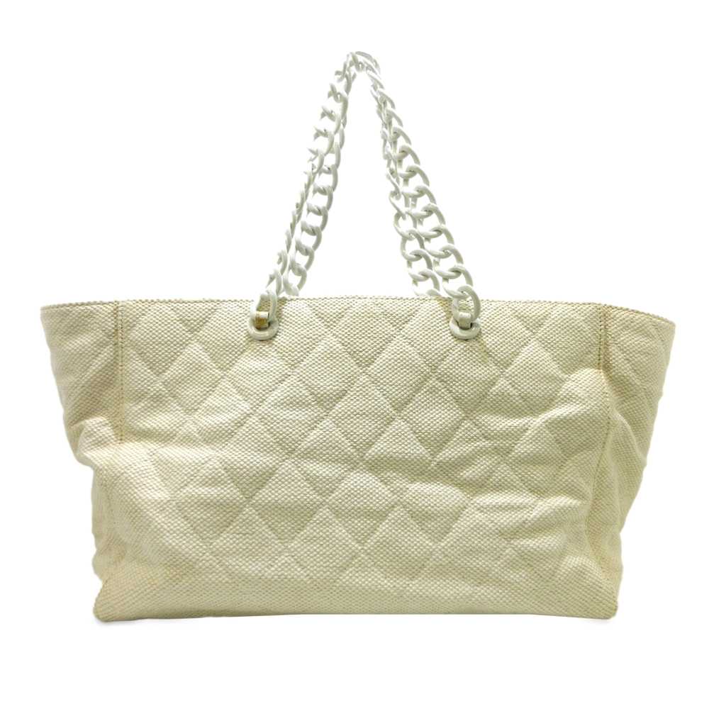 White Chanel CC Quilted Straw Tote - image 3