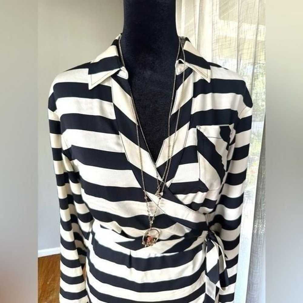 Diane von Furstenberg DVF Silk Striped Classic Wr… - image 6