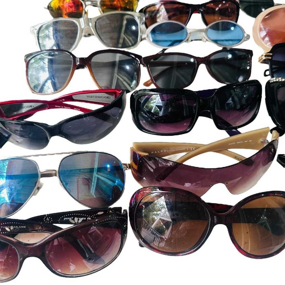 Other SUNGLASSES Bulk Lot of 35 Pairs of Men’s Wo… - image 2