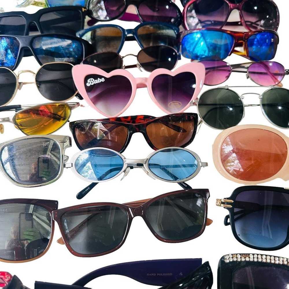 Other SUNGLASSES Bulk Lot of 35 Pairs of Men’s Wo… - image 5