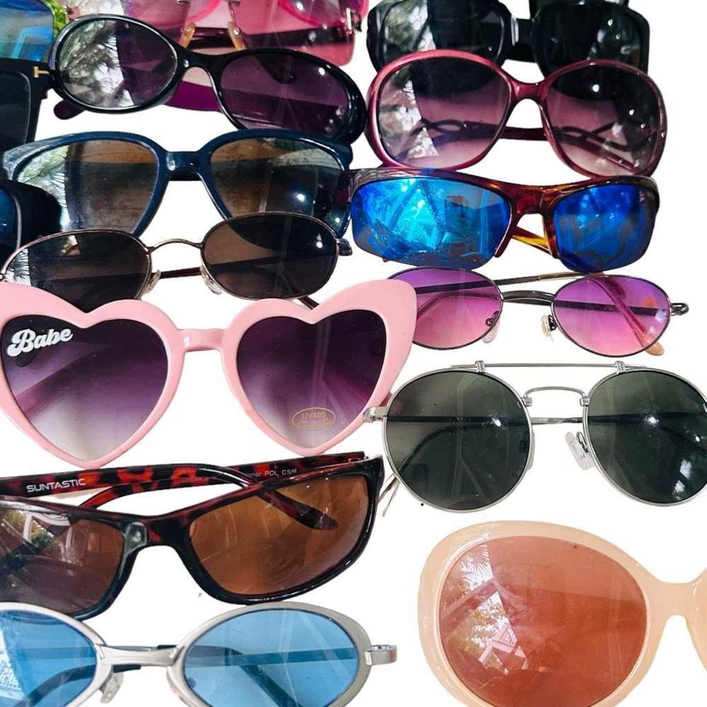 Other SUNGLASSES Bulk Lot of 35 Pairs of Men’s Wo… - image 6