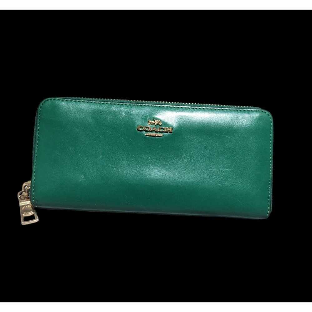 Coach Coach Green Leather Accordion Zip Wallet - Gem