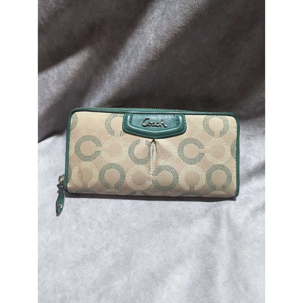 Coach Coach Ashley Dotted OP Art Zip Wallet - image 10