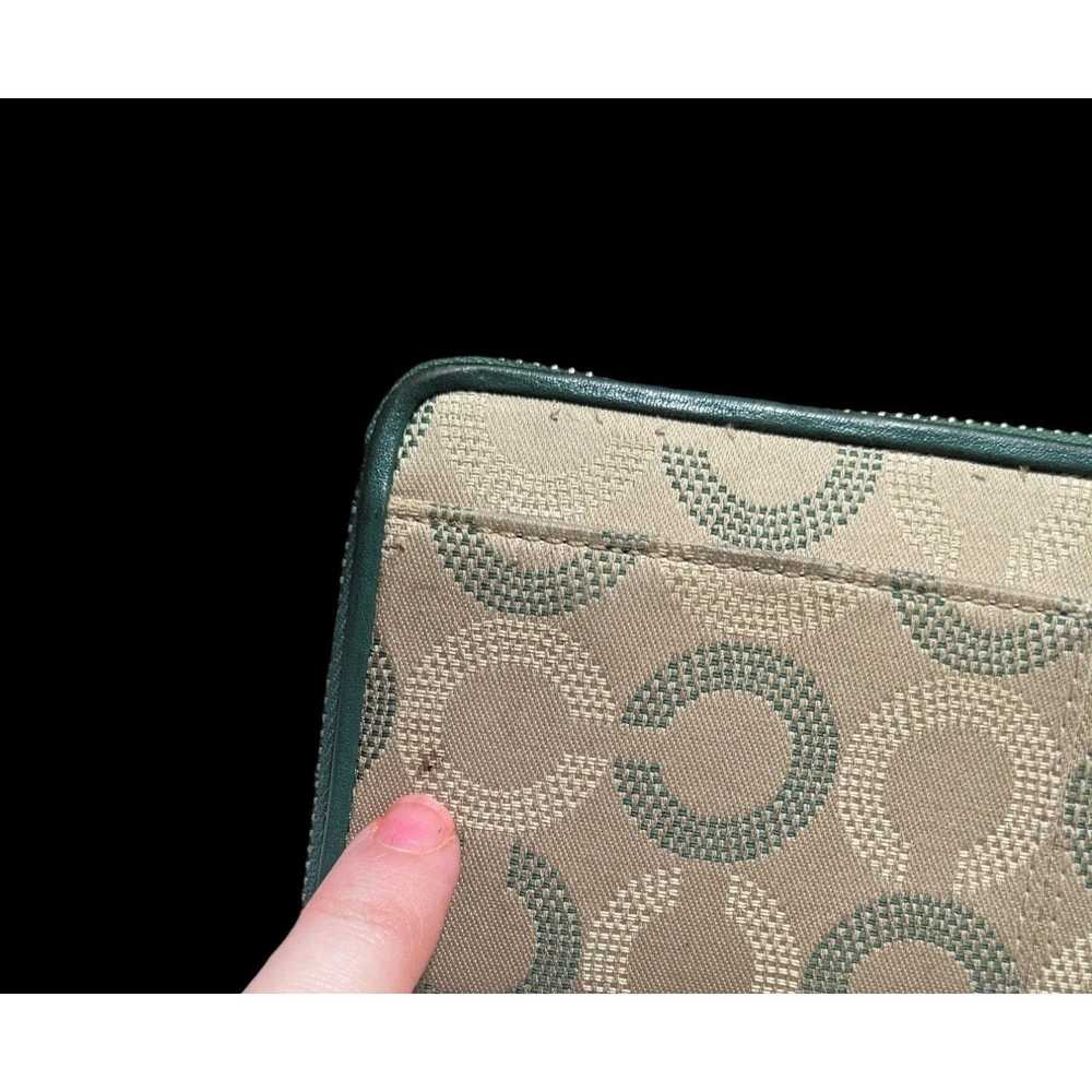 Coach Coach Ashley Dotted OP Art Zip Wallet - image 8