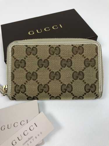 Gucci Gucci GG canvas monogram card holder