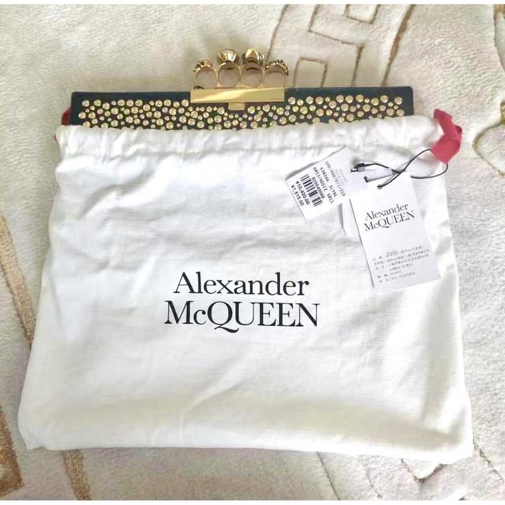 Alexander McQueen Knuckle leather clutch bag - image 5