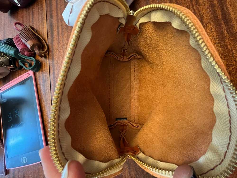 Portland Leather 'Almost Perfect' Bella Makeup Bag - image 5