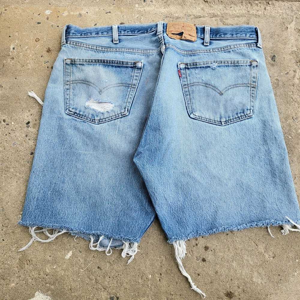 Vintage Levi's 501 Cut Off Shorts Size 40 Distres… - image 4