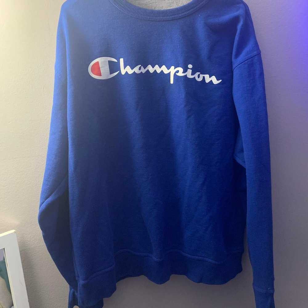 Champion sweatshirt - image 2