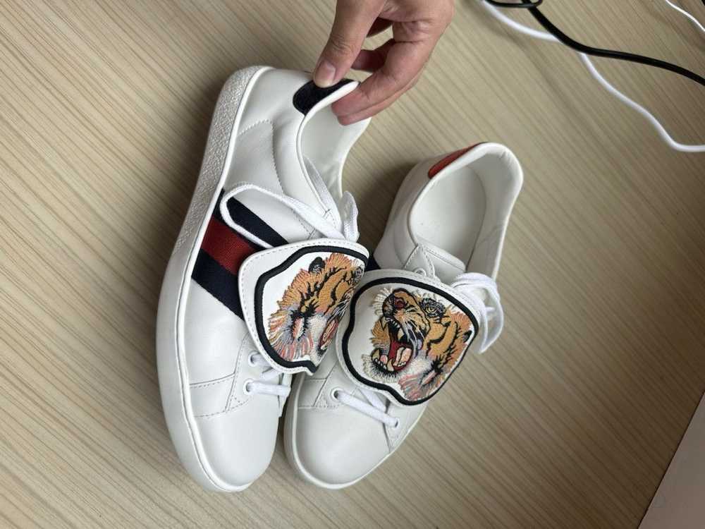 Gucci Gucci Ace Sneakers with Removable Patches - image 10