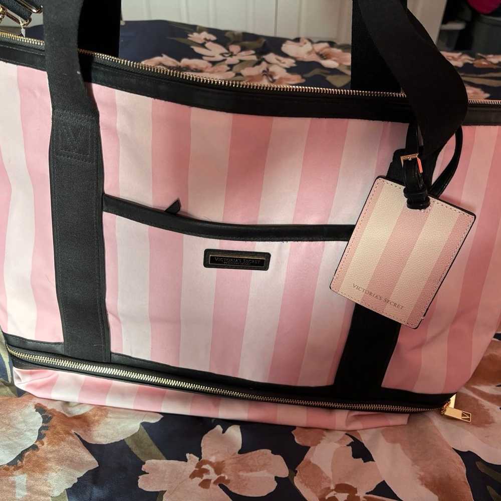 Victoria Secret travel bag - image 5
