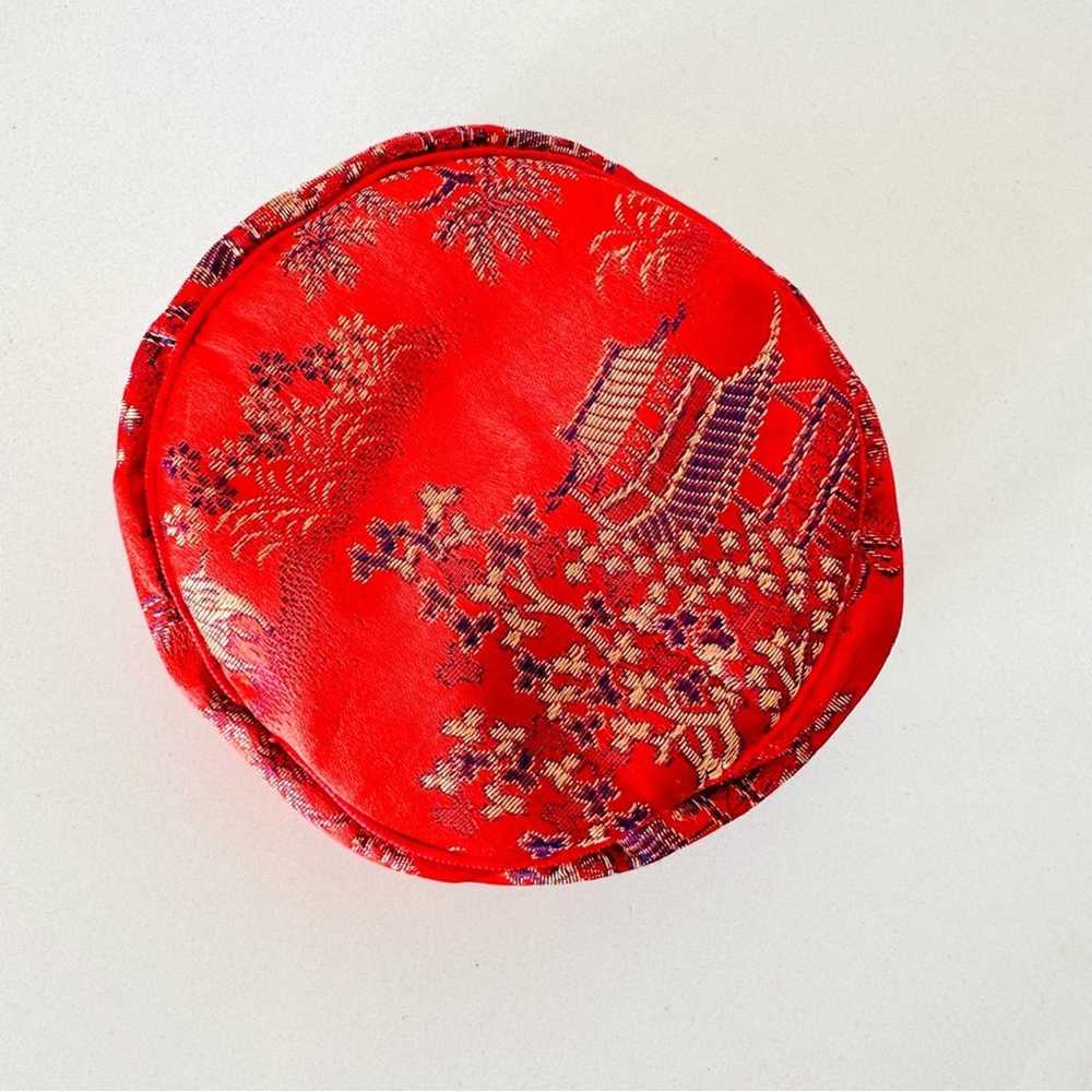 VINTAGE Hong Kong Red Embroidery Print Circular C… - image 4
