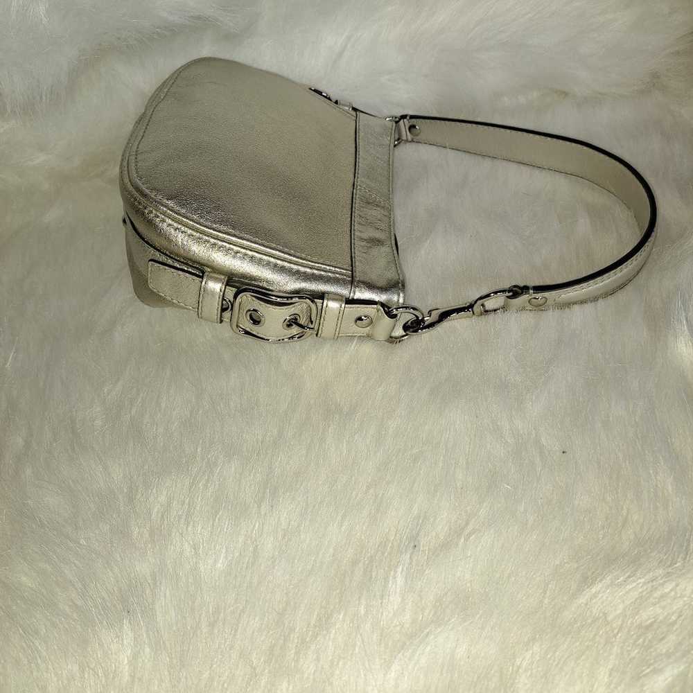 Coach mini handbag goldfish silver NWOT - image 4