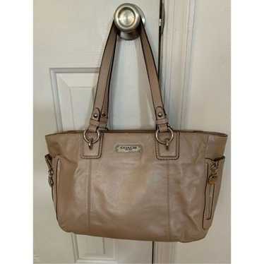 Coach F19252 Pearl Pink Leather Gallery Tote Bag-… - image 1