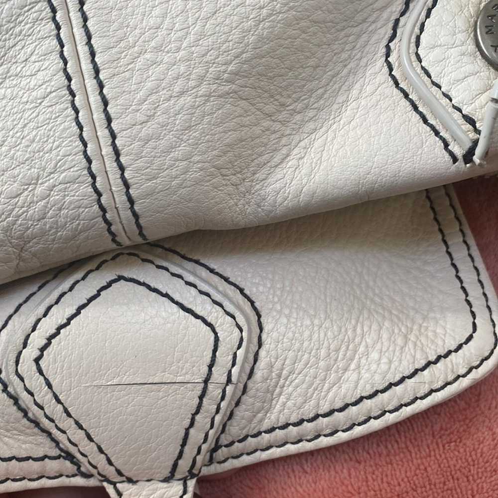 Marc by Marc Jacobs Cream Leather Bag - image 10