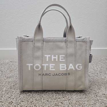 Authentic Marc Jacobs The Tote Bag in Canvas