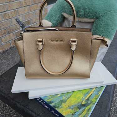 Michael kors Selma leather handbag